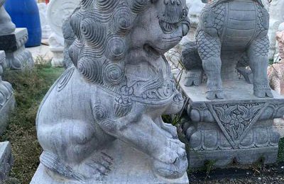 手工青石雕刻狮子雕塑