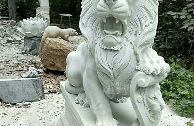 汉白玉西洋石雕狮子爬狮子雕塑